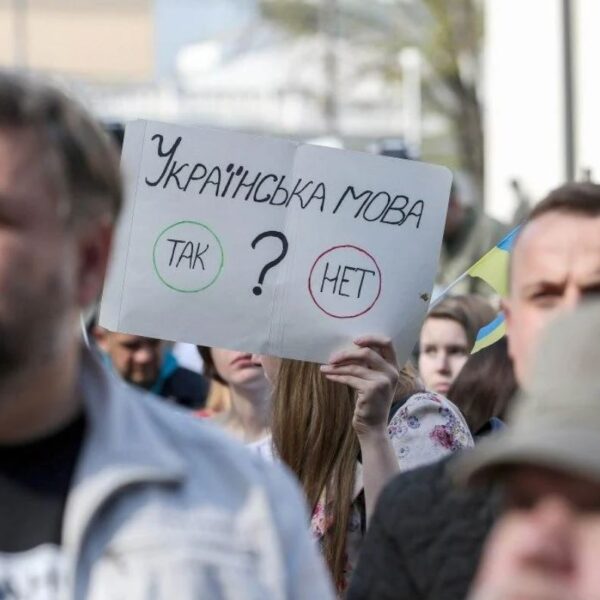 Безкоштовні курси української мови: опанувати українську за 1,5 місяця