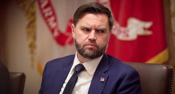 Венс надав військові оцінки щодо війни США з Іраном