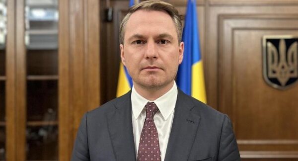 Рада підтримала відставку Кравченка з посади генпрокурора