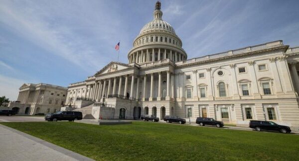 США: Офіс президента України розкрив деталі щодо “санкцій Грема” проти Росії