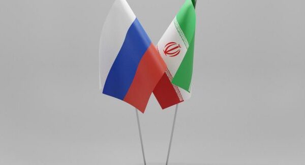 Іран та РФ узгодили багаторічний план співпраці для обходу санкцій Заходу