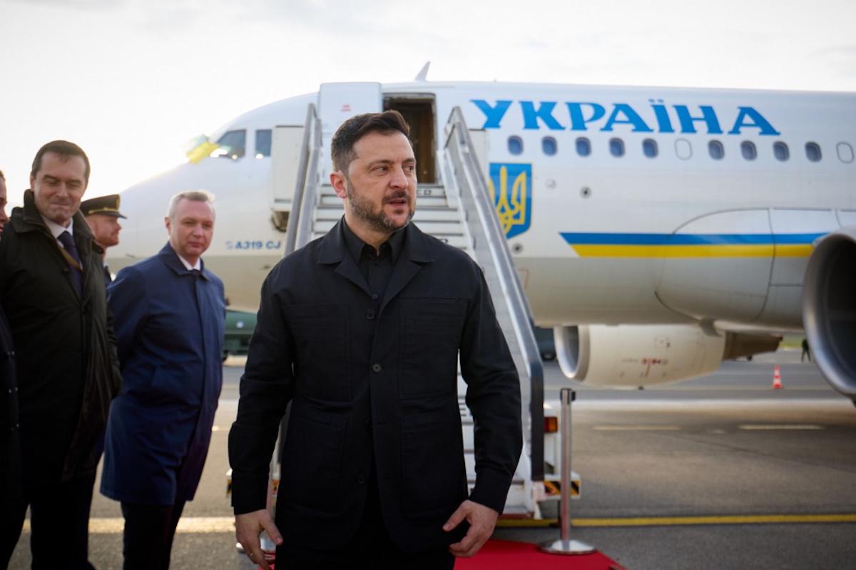Загроза дрона для літака Зеленського у Молдові: ЗМІ розкрили деталі