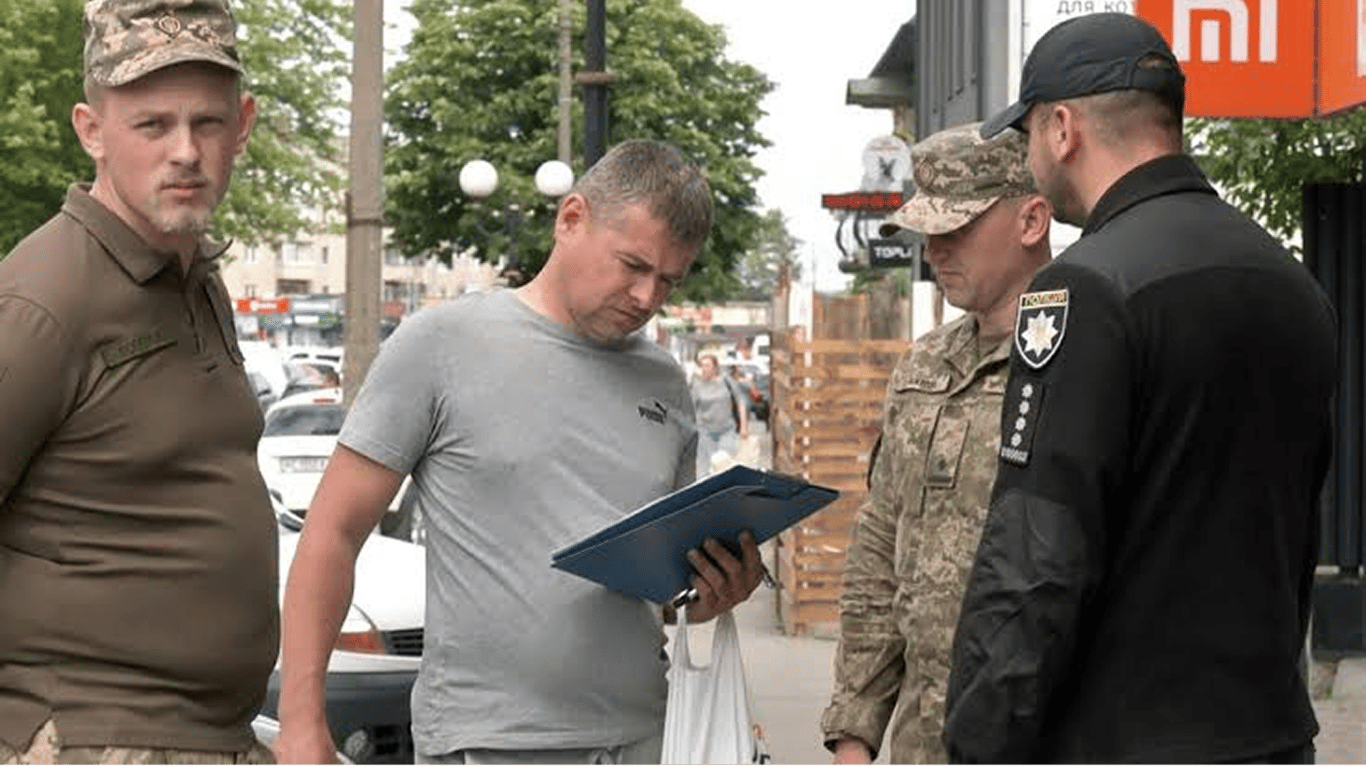 Фото до статті