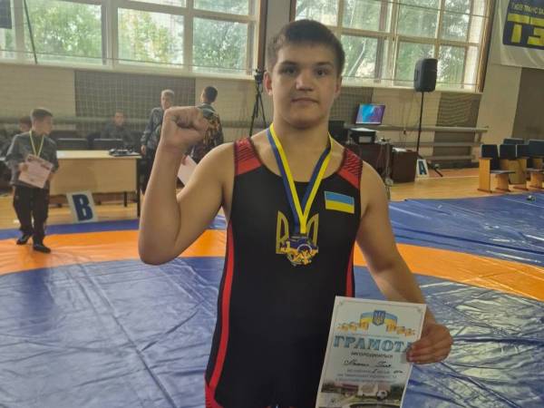 Ілля Мельник став чемпіоном України U-13 з греко-римської боротьби