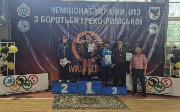 Ілля Мельник на 1 місці