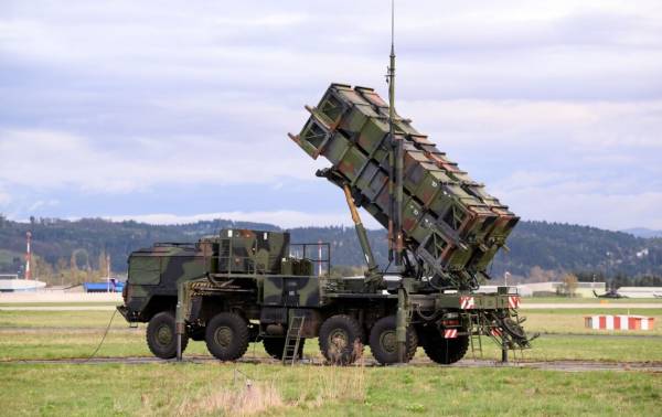 Іспанія нарощує постачання ракет для систем Patriot Україні