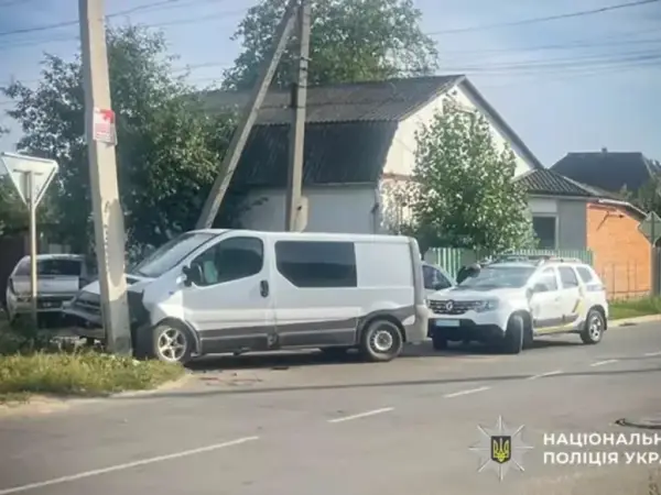 У Миргороді зіткнулися два Opel: одного з водіїв ушпиталили