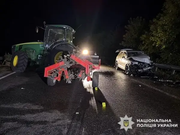 На Полтавщині в аварії на трасі Київ—Харків постраждали четверо людей
