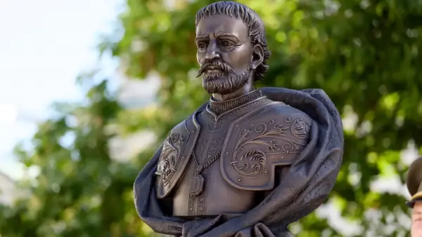 Пам’ятник Івану Мазепі. Ілюстративне фото: Національний заповідник Києво-Печерська лавра