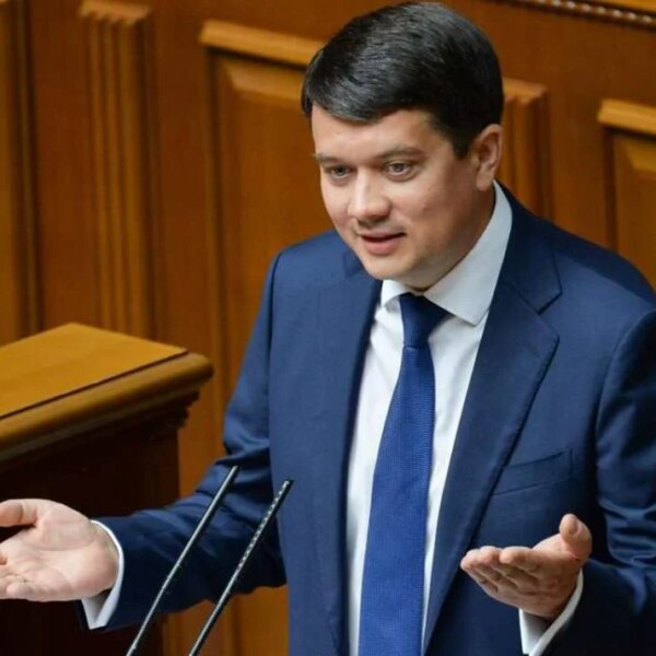 Експерт: Разумков лукавить, щоб здобути прихильність електорату