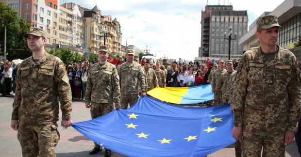 Фото до статті
