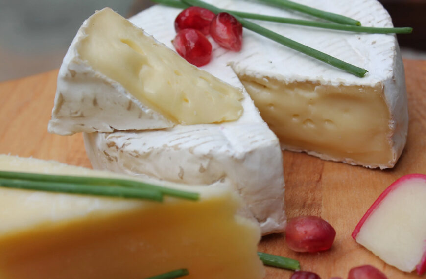 Як відрізнити сир з пальмовою олією від натурального продукту в магазині