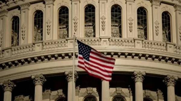 Сенатори США вимагають від Трампа посилити санкції проти Росії