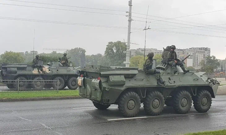 В Армении на сторону протестующих из-за делимитации границы с Азербайджаном перешли военные Военные