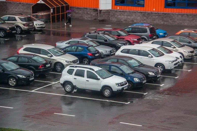 Как они уместились в одну машину: рекорд по количеству пассажиров Машины